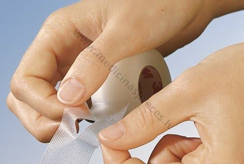 3M Transpore nesterils, plastikāta plāksteris rullī